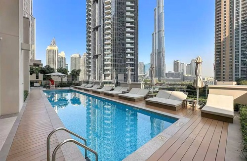 Downtown Dubai Apartment | Vogue, Act Two near Burj Khalifa and Dubai Mall