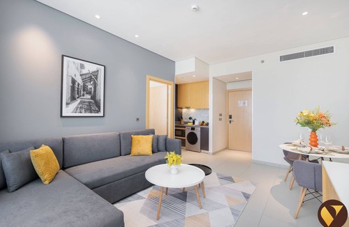 Jumeirah Village Triangle Apartment | Vogue | JVT near Springs Souk Mall