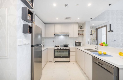 Bur Dubai Apartment | Vogue Stunning Dubai Frame and Park Views 30th Floor with balcony Walkable to Metro