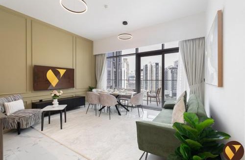 Business Bay Apartment | Vogue Vacation Homes, Business Bay Royal Regency near Downtown, Burj Khalifa and Dubai Mall, One Bedroom Apartment with Balcony and partial Burj Khalifa view, Access to all Amenities