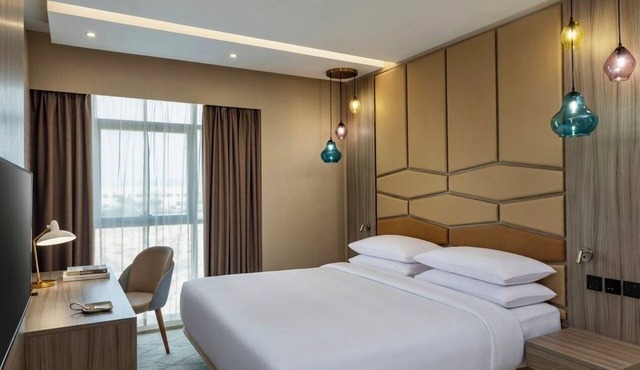 1BR Suite | FourPoints Dubai | Pool, Spa, Near Marina + Beach | 2 Units in Dubai