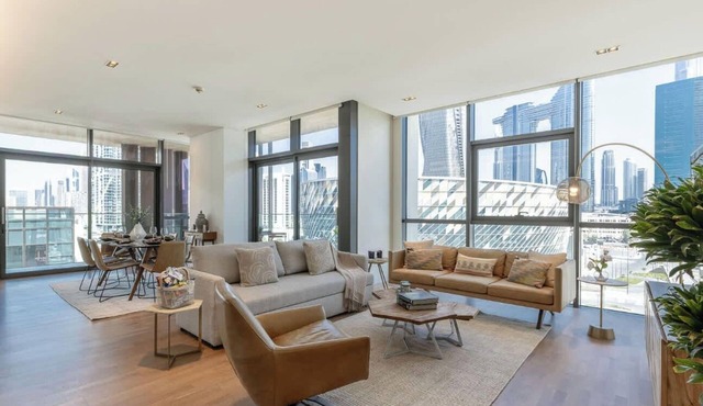 Airstay | Luxury 3BR + Guest Room | CocaCola Arena