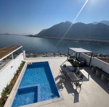 Al Dana Marmaris Villa with a private pool and Sea View Al Dana Island Sharm Fujairah