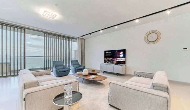 Al Zorah 4 Bedroom Penthouse with Sea View