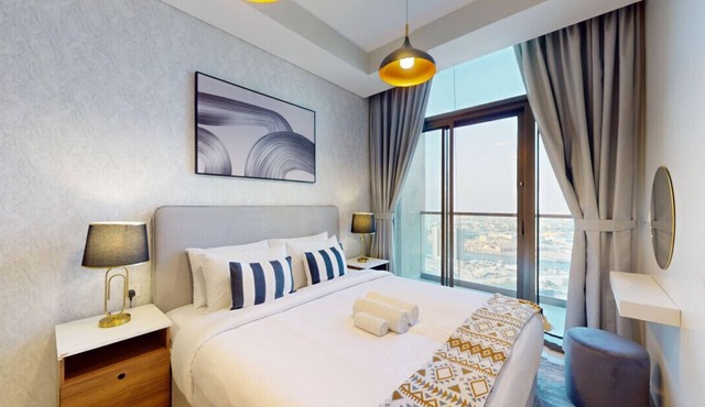 Aykon City - Sophisticated Two Bed in Business Bay in Business Bay