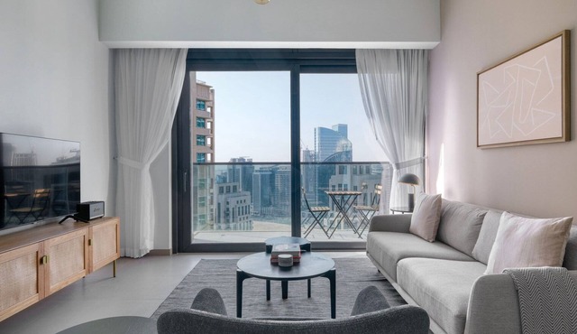 Blueground | Downtown Dubai, pool, nr Burj Khalifa