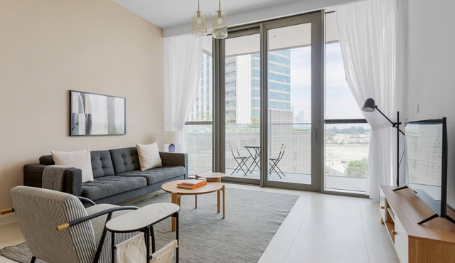 Blueground | Za'abeel 2, pool, nr Dubai Mall