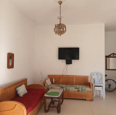 Chambre dans une villa a Corniche