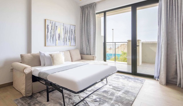 Contemporary 2BR Close Distance to La Mer Beach