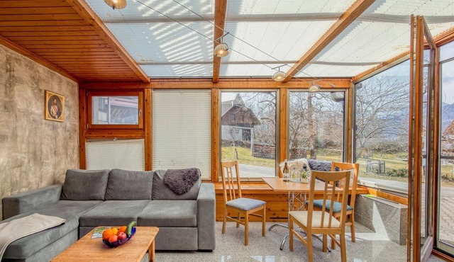 Cosy flat near the ski slope in Tröpolach