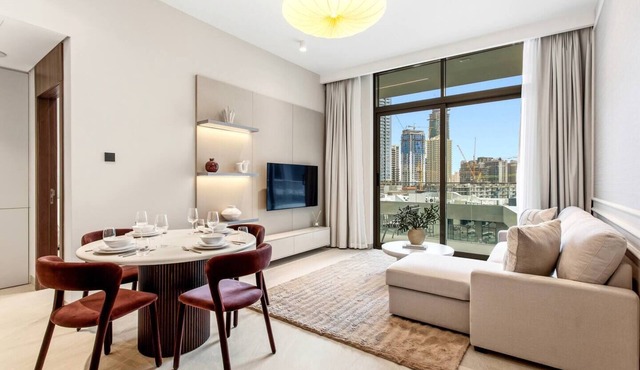 Cozy 1Bedroom w/Rooftop Pool & Sauna in JVC