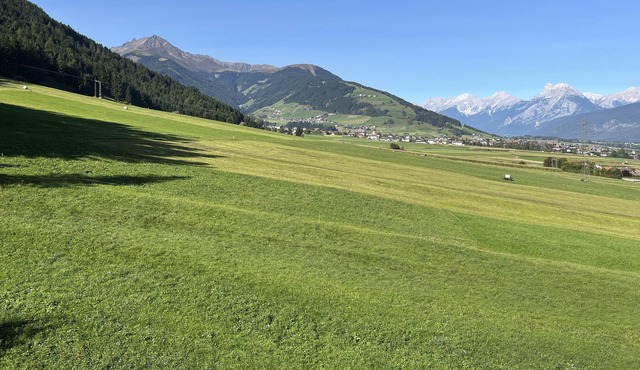 Cozy apartment with pool and sauna near Innsbruck and Axamer Lizum in Axams
