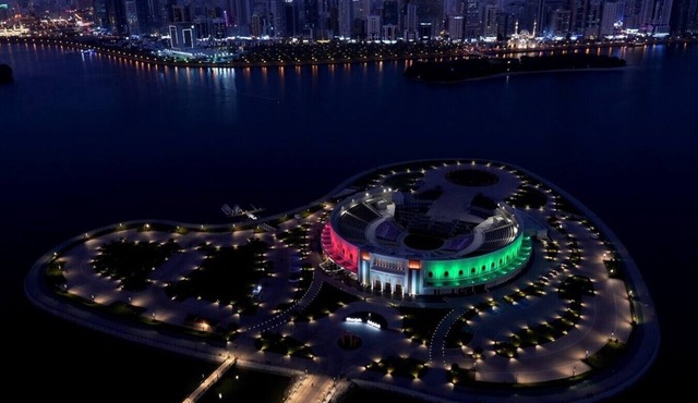 Deluxe Double Room with lake views near Dubai