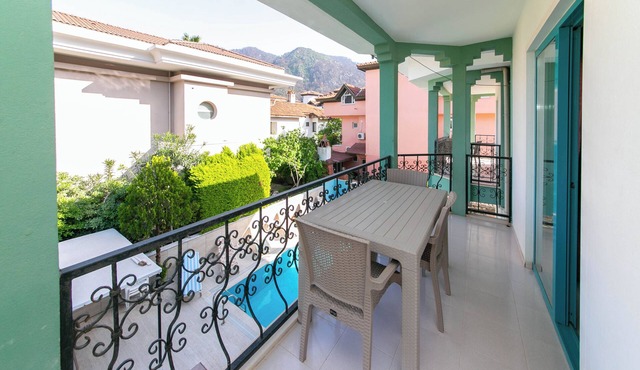 Dere Daire 3 Icmeler Daily Weekly Rentals in Içmeler