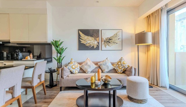 Elegant 1BR & Views at JW Marriott Dubai Marina