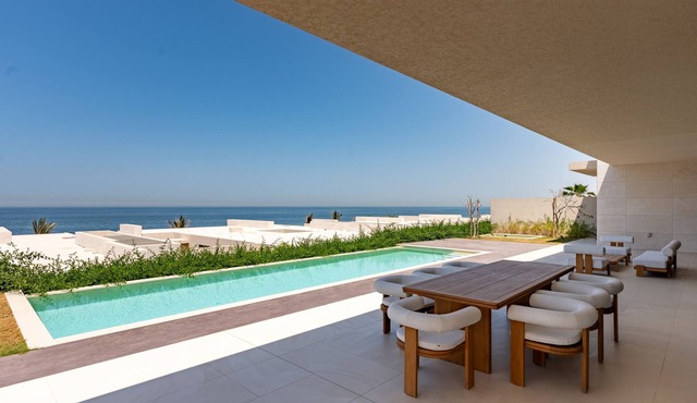 Exclusive 21 Ajman | 4BR Villa w/Private Pool and Beach