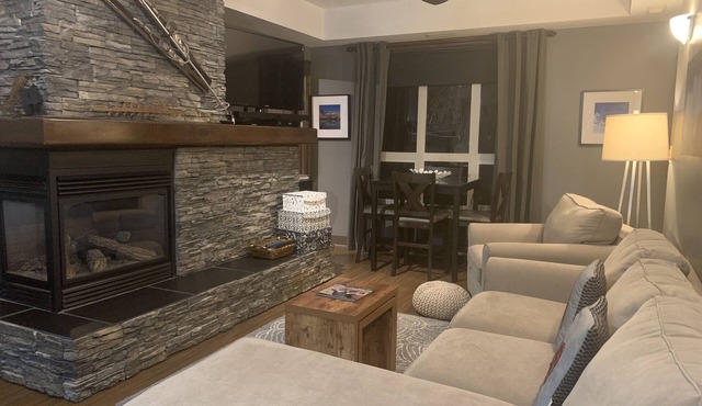 Executive 2 Bedroom Condo in Radium Hot Springs