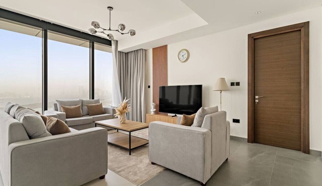 FIRST CLASS | 3BR | Luxury Meets Tranquility