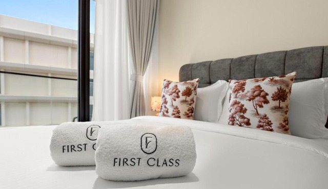 FIRST CLASS Studio Beach Bliss & Luxury Living