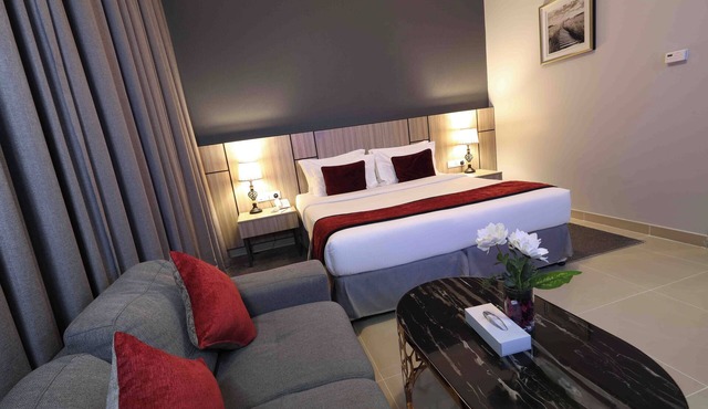 Fortis Hotel