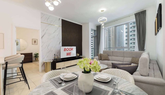 Free housekeeping visits during your stay - StayShort - Contemporary 1BR Escape for 4 in Dubai Marina