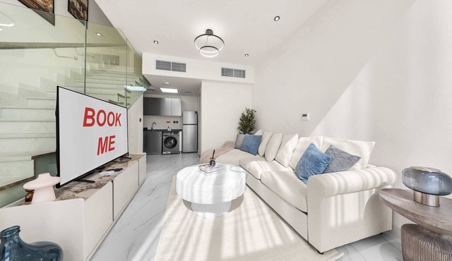 Free housekeeping visits during your stay - StayShort - Cozy 1BR Townhouse loft style located in Rukan Community
