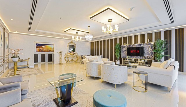 Grand 5BR near JBR Beach, Dubai Marina
