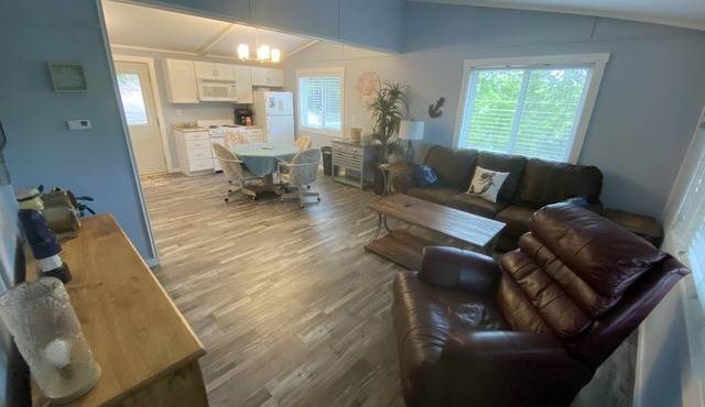 GREAT LAKEVIEW CONDO WITH NAUTICAL VIBES. 2 BEDROOMS AND CLOSE TO EVERYTHING! in Lake Ozark