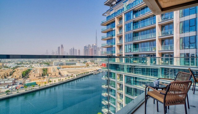 GuestReady - BurjKhalifa & Canal Views|2BR + Maids