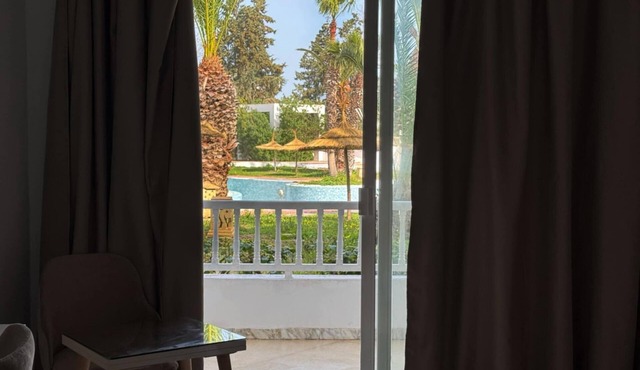 Hello Yasmine Hotel