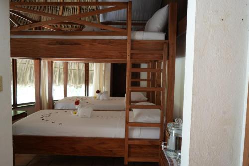 Jade Jungle Resort in Teakettle Village