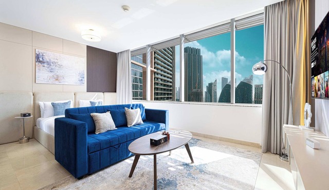 King Bed & Modern Comfort Studio in DIFC Downtown
