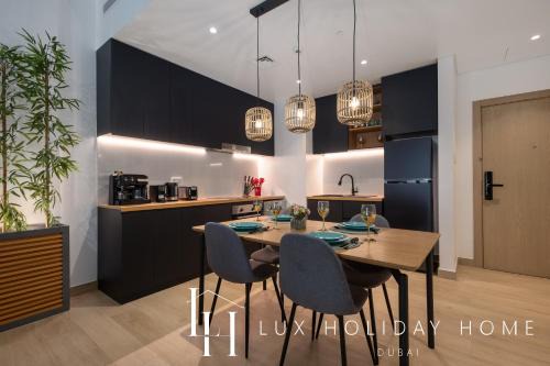 LUX The La Mer Beach Suite 5