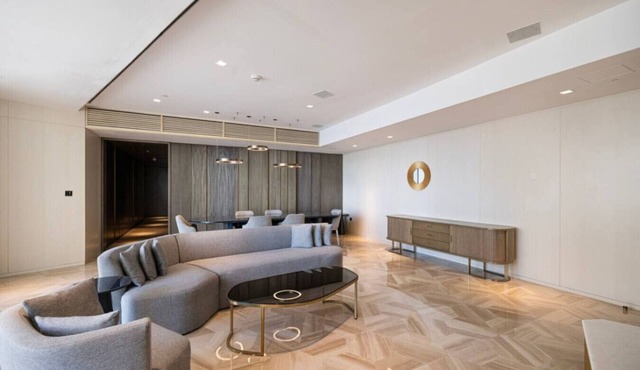 Luxury 2 Bedroom at FIVE Palm