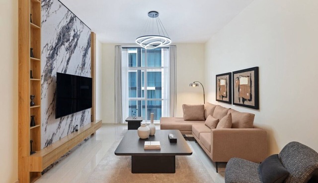 Luxury Holiday Home | Spacious & Fully Furnished