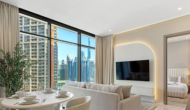 Luxury One Bedroom with Burj Khalifa View
