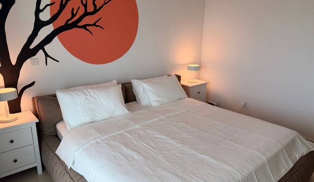 Modern Comforts: Al Raha Beach modern 1 bedroom near AD airport
