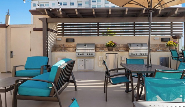 OFFICIAL LISTING | Wyndham 2BR Cozy Suite Close to Disneyland w/Resort Pool in Anaheim