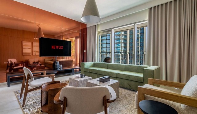 Prime Location Full Burj View 2 min to Dubai Mall
