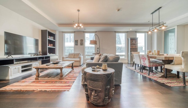 Sleek and Convenient 1BR Apt in DIFC