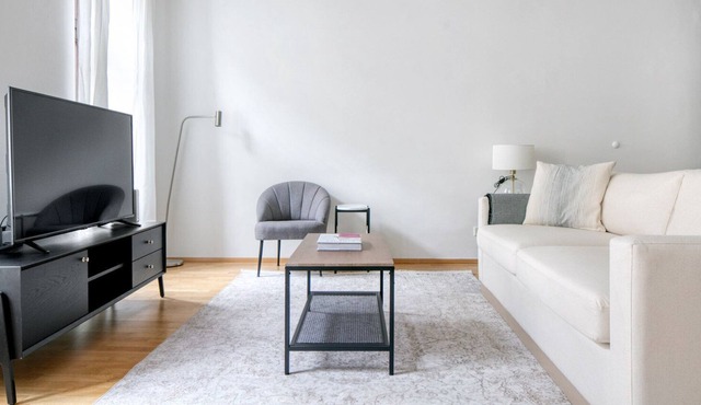 Sleek Hernals 1BR w/ Elevator, near Lidlpark & S-Bahn, by Blueground in Vienna