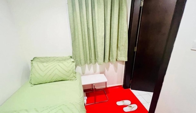 Small Single Room - STA Homes Dubai