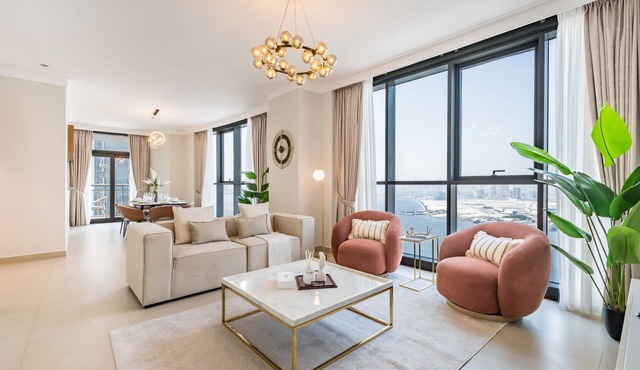 Spacious 3BR with AsstRoom and Stunning Creek Views in The Dubai Creek Residences South Tower 1