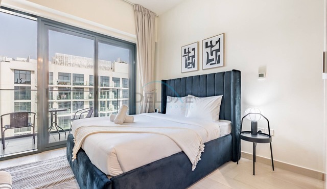 Studio Near Meydan Racecourse, Minutes to Downtown, Azizi Riviera 47 by Deluxe Holiday Homes