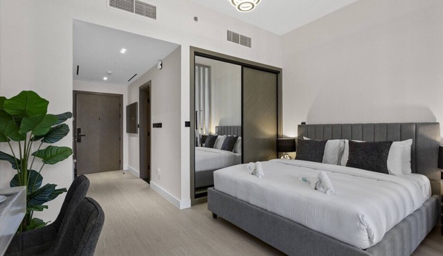 Studio Retreat with Canal and Burj Khalifa Views in Dubai