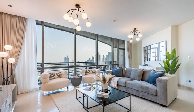 Stylish 2BR in Sky Gardens, DIFC by Deluxe Holiday Homes