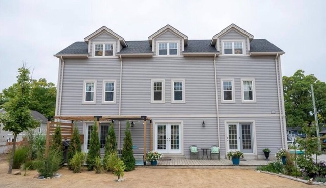 The Grey Beach House! In the heart of Grand Bend in Grand Bend