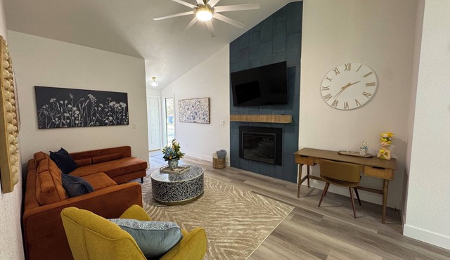 - The Lemon Drop - only 2 minutes to historic downtown Eagle! in Eagle