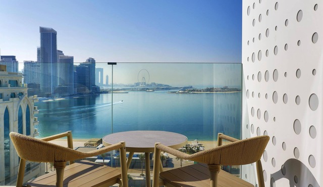 Tumbi Hotel Dubai The Palm, Tapestry Collection by Hilton