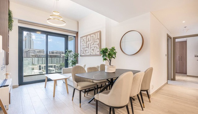 Urban Family Home minutes from Downtown